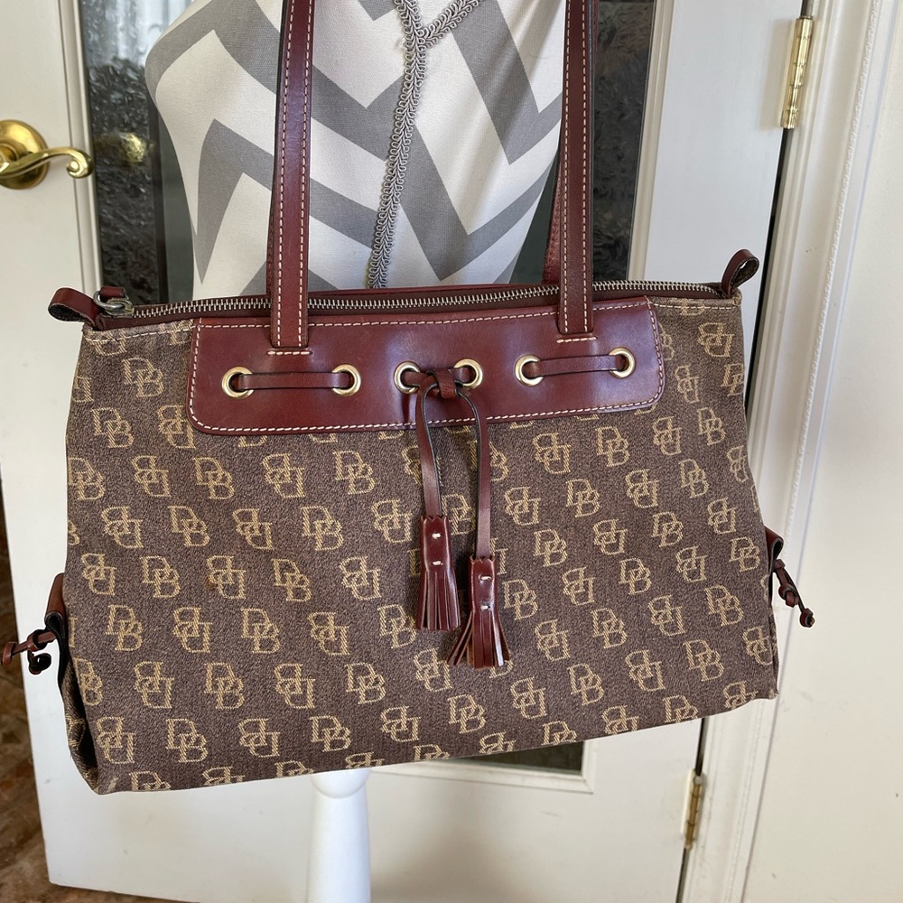 Dooney&Bourke Bag - Picture 5 of 11